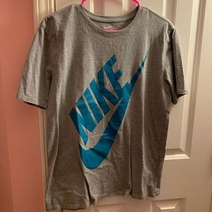 Men’s Nike T-Shirt